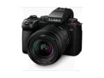 PANASONIC DC-S 5 II KE KIT 20-60MM VOLLFORMAT Hybrid-Systemkamera mit Objektiv 20-60 mm, 7,6 cm Display Touchscreen, WLAN